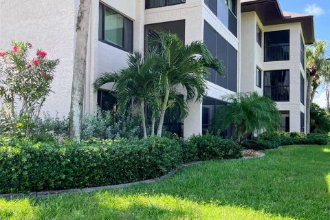 Copropriété à vendre à Punta Gorda, Floride: 2 chambres, 140.84 m2 № 1295992 - photo 28