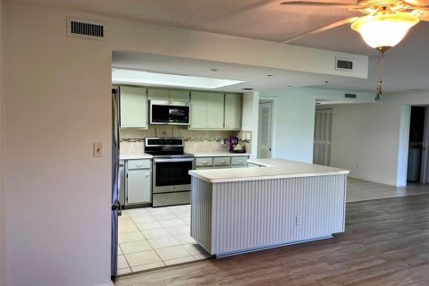 Condo in Punta Gorda, Florida, 2 bedrooms  № 1295992 - photo 15