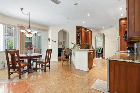 Villa ou maison à vendre à Tampa, Floride: 4 chambres, 209.68 m2 № 1295679 - photo 12