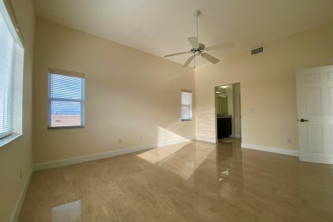 Condominio en venta en Tamarac, Florida, 2 dormitorios, 134.71 m2 № 1005419 - foto 5