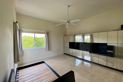Condominio en venta en Tamarac, Florida, 2 dormitorios, 134.71 m2 № 1005419 - foto 16