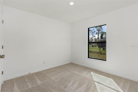 House in Port Charlotte, Florida 3 bedrooms, 106.19 sq.m. № 819820 - photo 7