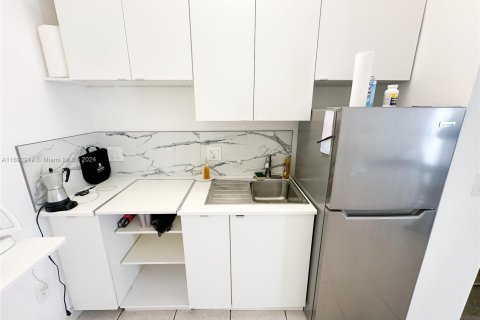 Condominio en venta en Miami Beach, Florida, 1 dormitorio, 51.1 m2 № 1441737 - foto 12