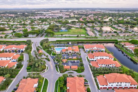 Villa ou maison à vendre à Pembroke Pines, Floride: 3 chambres, 167.32 m2 № 1185376 - photo 5