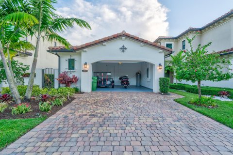 Villa ou maison à vendre à Pembroke Pines, Floride: 3 chambres, 167.32 m2 № 1185376 - photo 10