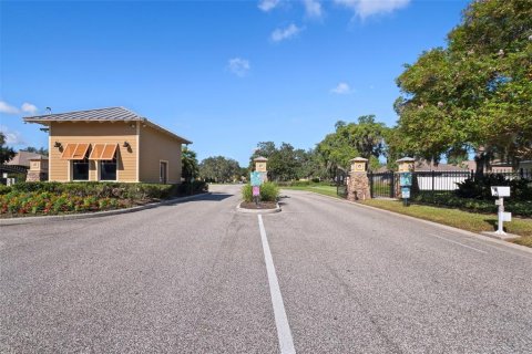 Villa ou maison à vendre à New Port Richey, Floride: 4 chambres, 190.64 m2 № 1382574 - photo 3