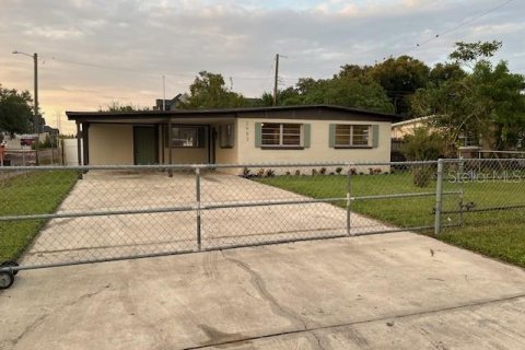 Casa en venta en Tampa, Florida, 2 dormitorios, 94.02 m2 № 1323589 - foto 17