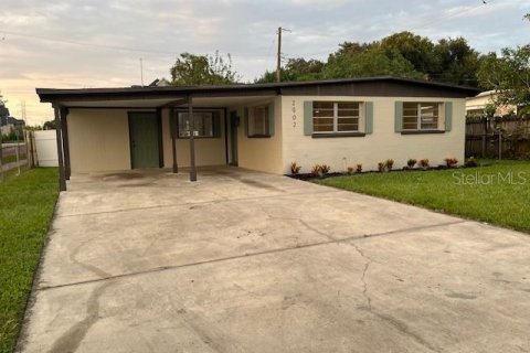 House in Tampa, Florida 2 bedrooms, 94.02 sq.m. № 1323589 - photo 3