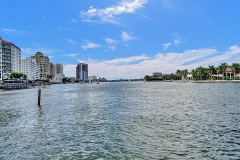 Condo in Fort Lauderdale, Florida, 1 bedroom  № 936822 - photo 19