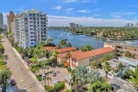 Condo in Fort Lauderdale, Florida, 1 bedroom  № 936822 - photo 22