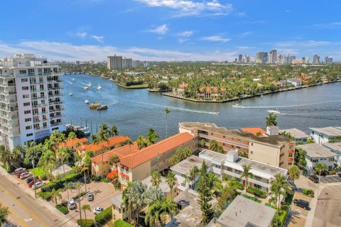 Condo in Fort Lauderdale, Florida, 1 bedroom  № 936822 - photo 23