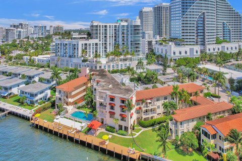 Condo in Fort Lauderdale, Florida, 1 bedroom  № 936822 - photo 25