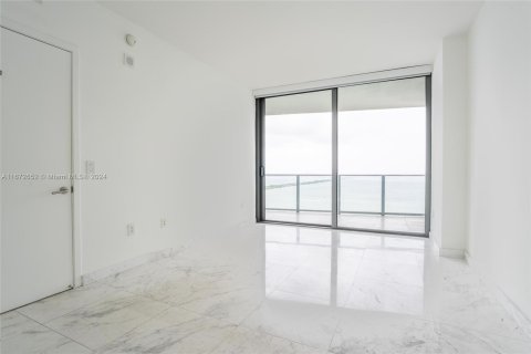 Condo in Miami, Florida, 2 bedrooms  № 1395035 - photo 18