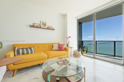 Condo in Miami, Florida, 2 bedrooms  № 1395035 - photo 15