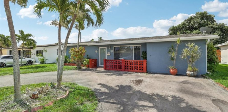 Casa en Hollywood, Florida 4 dormitorios, 155.05 m2 № 1287556