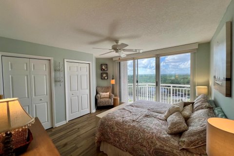 Copropriété à vendre à Hutchinson Island South, Floride: 3 chambres, 199.83 m2 № 869857 - photo 13
