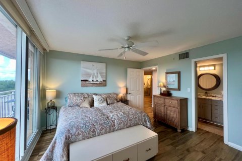 Condominio en venta en Hutchinson Island South, Florida, 3 dormitorios, 199.83 m2 № 869857 - foto 11