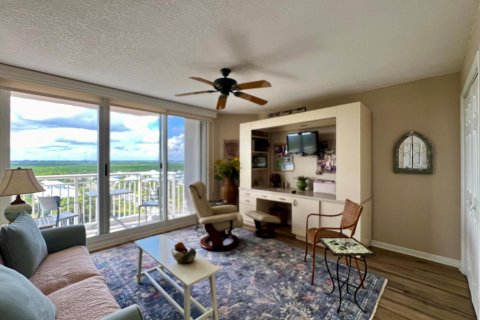 Condominio en venta en Hutchinson Island South, Florida, 3 dormitorios, 199.83 m2 № 869857 - foto 15