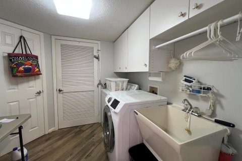 Condominio en venta en Hutchinson Island South, Florida, 3 dormitorios, 199.83 m2 № 869857 - foto 29