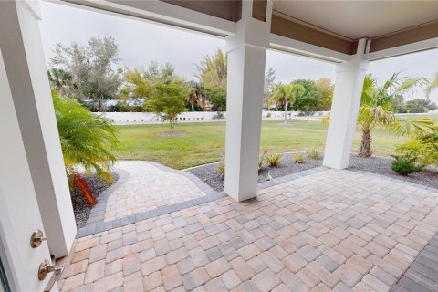 Casa en venta en Punta Gorda, Florida, 3 dormitorios, 195.09 m2 № 950605 - foto 4