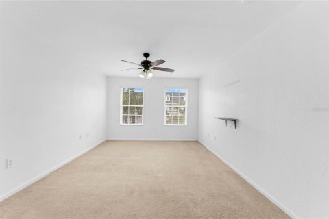 Townhouse in Orlando, Florida 3 bedrooms, 182.18 sq.m. № 1350549 - photo 10