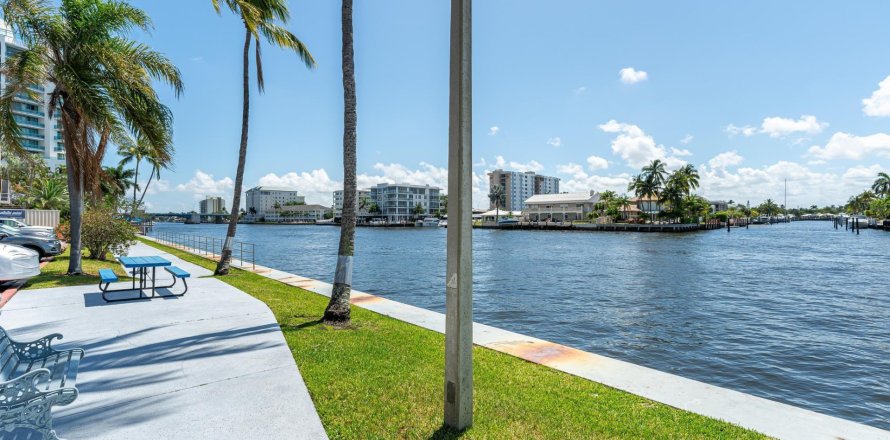 Condo à Fort Lauderdale, Floride, 2 chambres  № 1172313