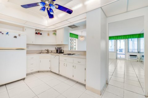 Condo in Fort Lauderdale, Florida, 2 bedrooms  № 1172313 - photo 5