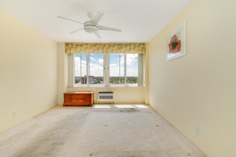 Condo in Fort Lauderdale, Florida, 2 bedrooms  № 1172313 - photo 16