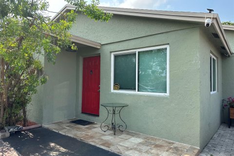 House in West Park, Florida 3 bedrooms, 108.79 sq.m. № 1175474 - photo 8