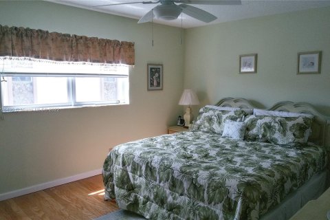Condominio en venta en Dania Beach, Florida, 2 dormitorios, 106.28 m2 № 122005 - foto 9