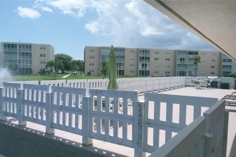 Condominio en venta en Dania Beach, Florida, 2 dormitorios, 106.28 m2 № 122005 - foto 18