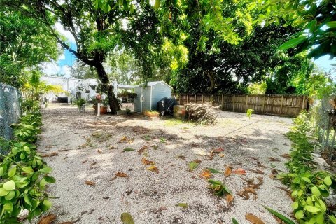 Casa en venta en Miami, Florida, 3 dormitorios, 95.5 m2 № 1403096 - foto 26