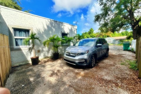 Casa en venta en Miami, Florida, 3 dormitorios, 95.5 m2 № 1403096 - foto 4