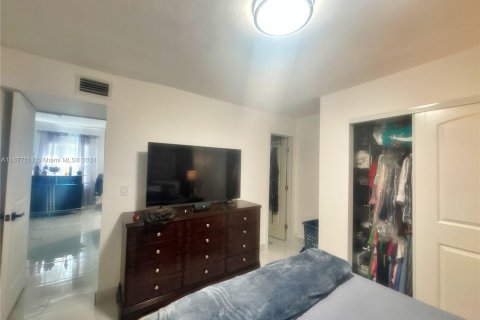 Casa en venta en Miami, Florida, 3 dormitorios, 95.5 m2 № 1403096 - foto 20