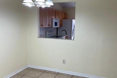 Townhouse in Orlando, Florida 3 bedrooms, 102.75 sq.m. № 1248055 - photo 4