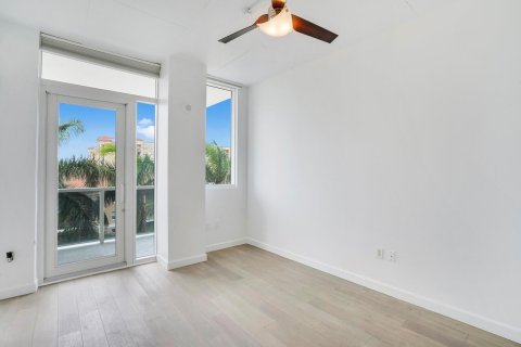 Condo in West Palm Beach, Florida, 1 bedroom  № 1154530 - photo 24