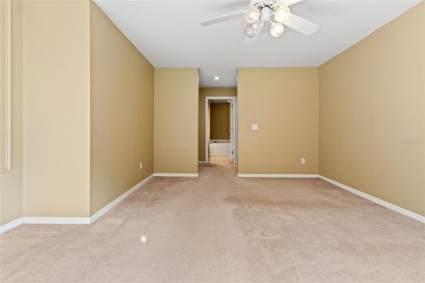 Townhouse in Lutz, Florida 3 bedrooms, 181.9 sq.m. № 1113171 - photo 23