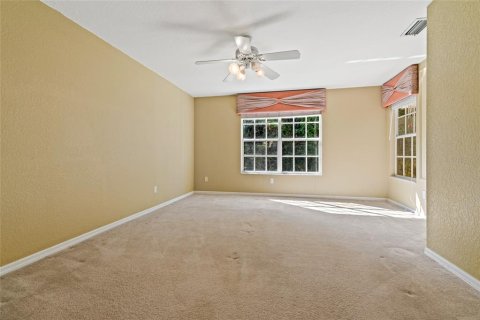 Townhouse in Lutz, Florida 3 bedrooms, 181.9 sq.m. № 1113171 - photo 21