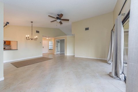 Villa ou maison à vendre à West Palm Beach, Floride: 2 chambres, 144.09 m2 № 1161729 - photo 24