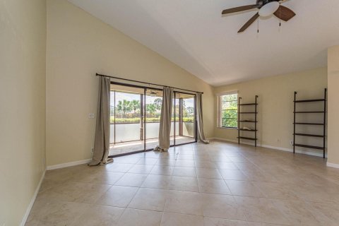 Villa ou maison à vendre à West Palm Beach, Floride: 2 chambres, 144.09 m2 № 1161729 - photo 27