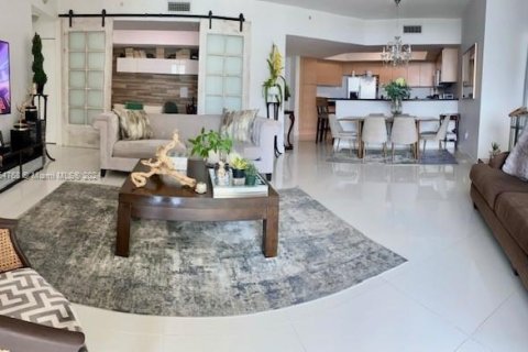 Copropriété à vendre à Hollywood, Floride: 2 chambres, 135.36 m2 № 1351845 - photo 9