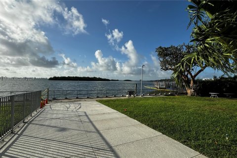 Copropriété à louer à Miami, Floride: 53.88 m2 № 1351928 - photo 25