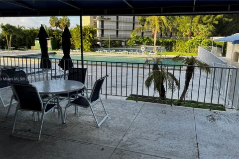 Copropriété à louer à Miami, Floride: 53.88 m2 № 1351928 - photo 15