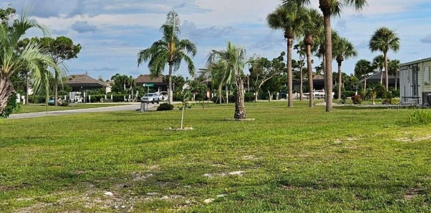 Terrain à Port Charlotte, Floride № 1297578