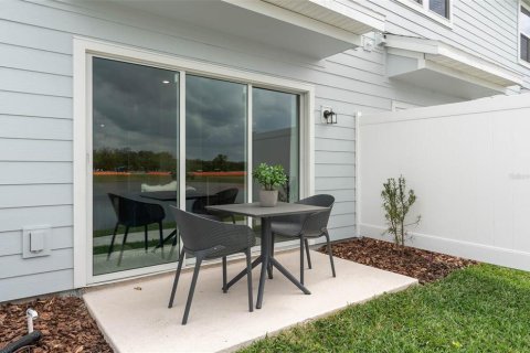 Townhouse in CYPRESS CAY in Kissimmee, Florida 3 bedrooms, 157.84 sq.m. № 1424712 - photo 29