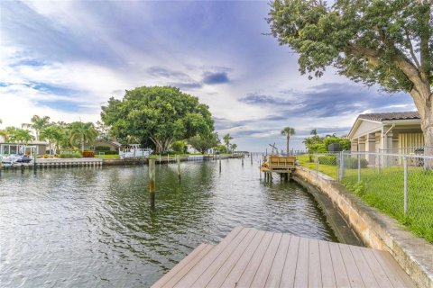 Casa en venta en Saint Petersburg, Florida, 4 dormitorios, 204.29 m2 № 1386988 - foto 17