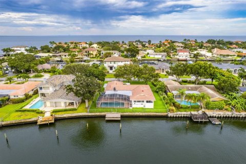 Casa en venta en Saint Petersburg, Florida, 4 dormitorios, 204.29 m2 № 1386988 - foto 28