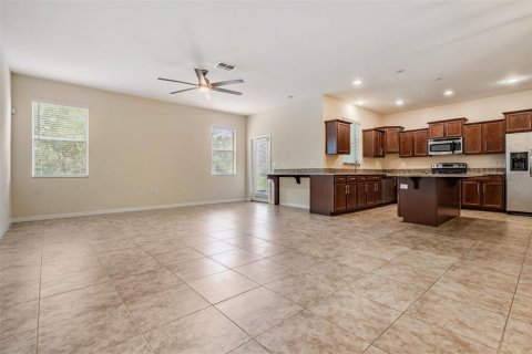 Townhouse in Tampa, Florida 4 bedrooms, 224.73 sq.m. № 1386842 - photo 29