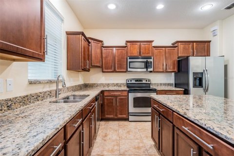 Adosado en venta en Tampa, Florida, 4 dormitorios, 224.73 m2 № 1386842 - foto 23