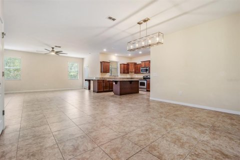 Townhouse in Tampa, Florida 4 bedrooms, 224.73 sq.m. № 1386842 - photo 20